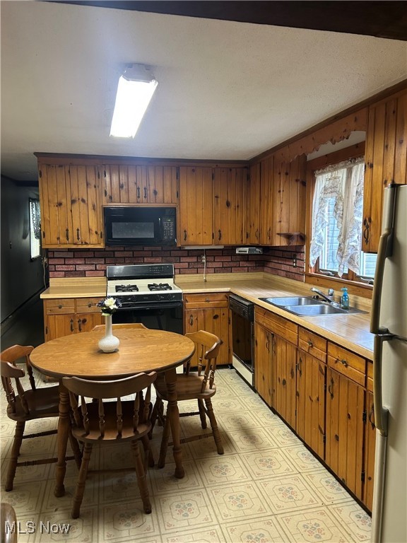 L Lacy Barber Farm - Residential