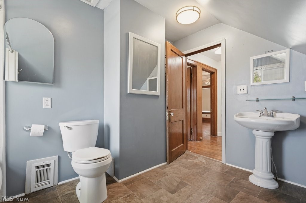 Original Willoughby Township 11 - Residential