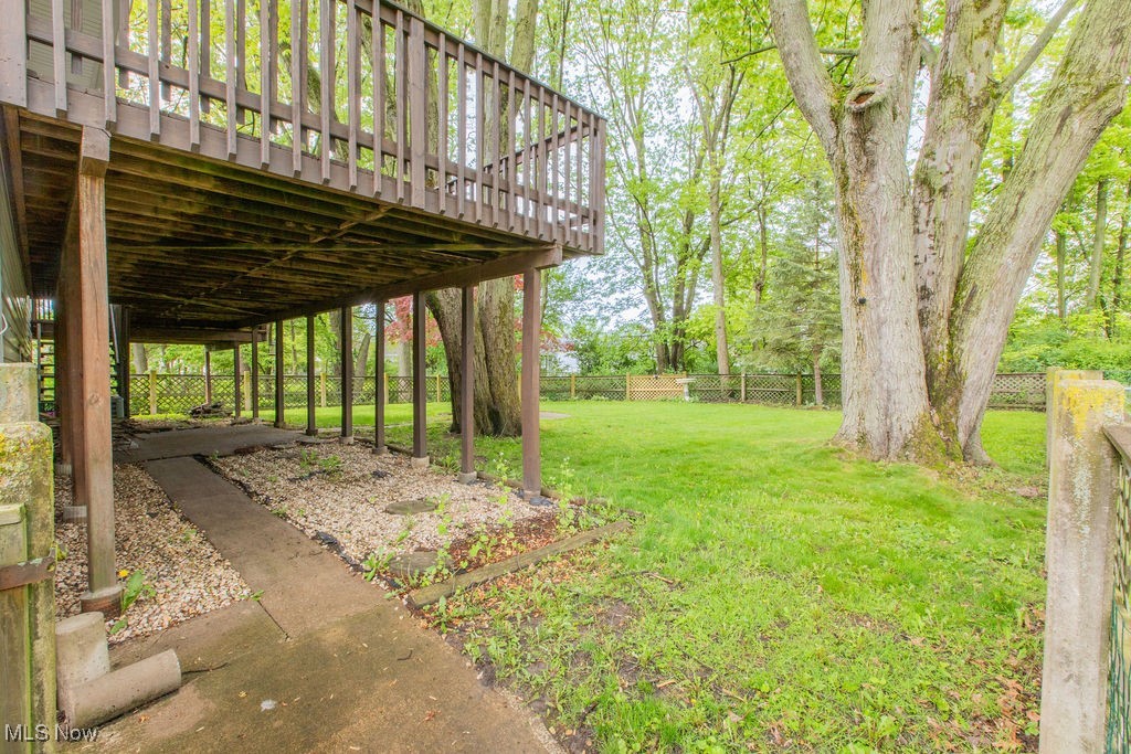 5532 Burns Road, North Olmsted, Ohio image 18