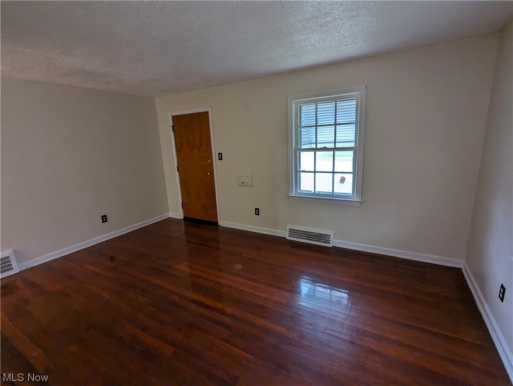 Shaker View - Residential