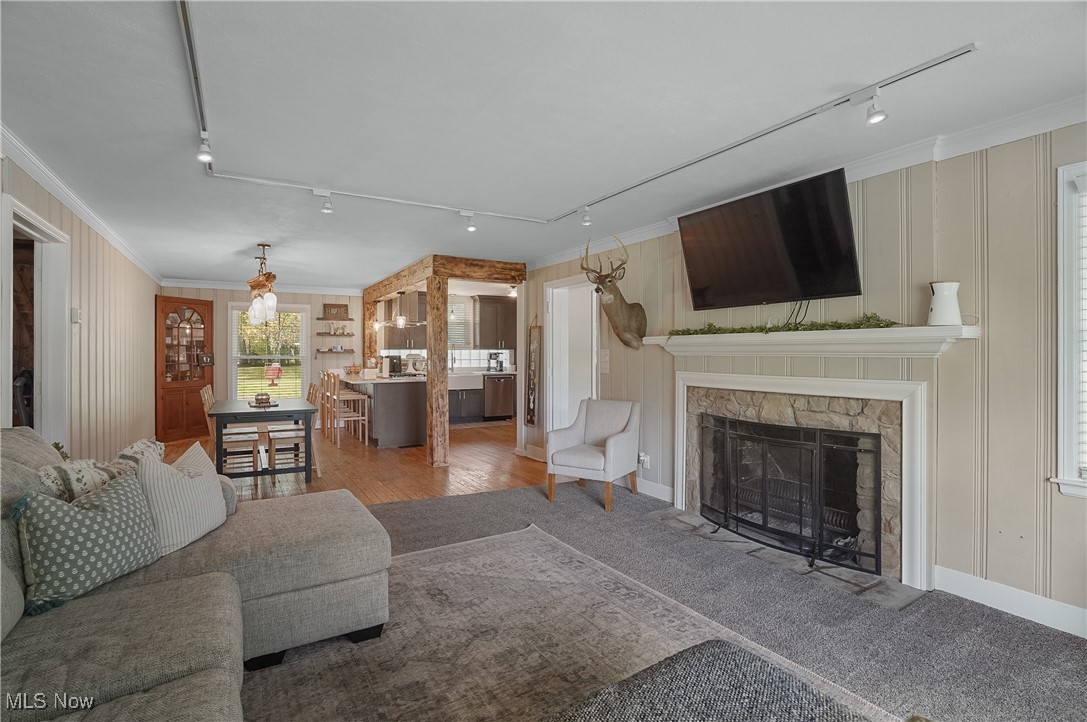 Hilltop Acres - Residential