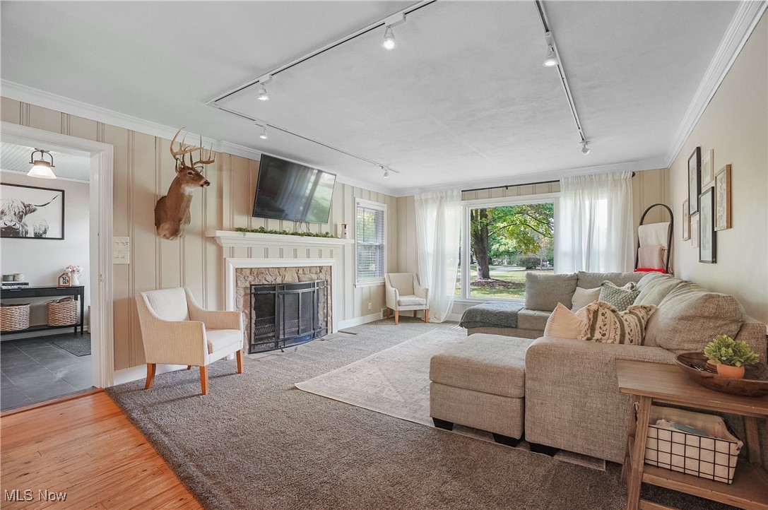 Hilltop Acres - Residential