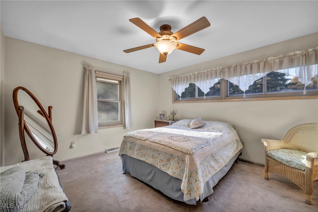 Rockefeller Road - Residential