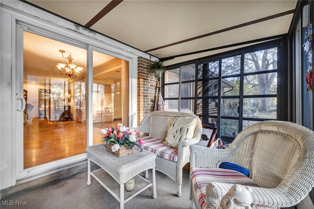 Rockefeller Road - Residential