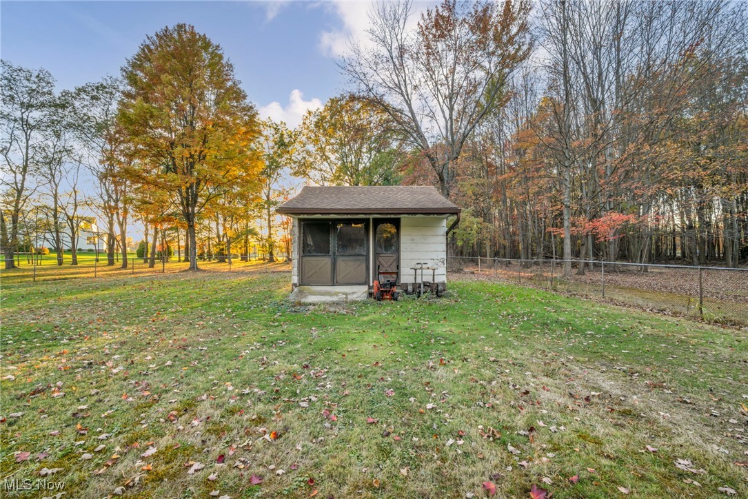 Rockefeller Road - Residential