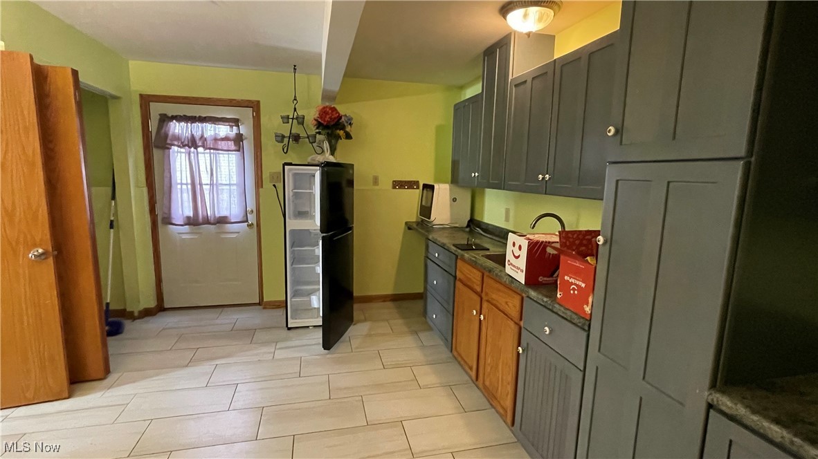 2657 Lydia Drive, Warren, Ohio image 24