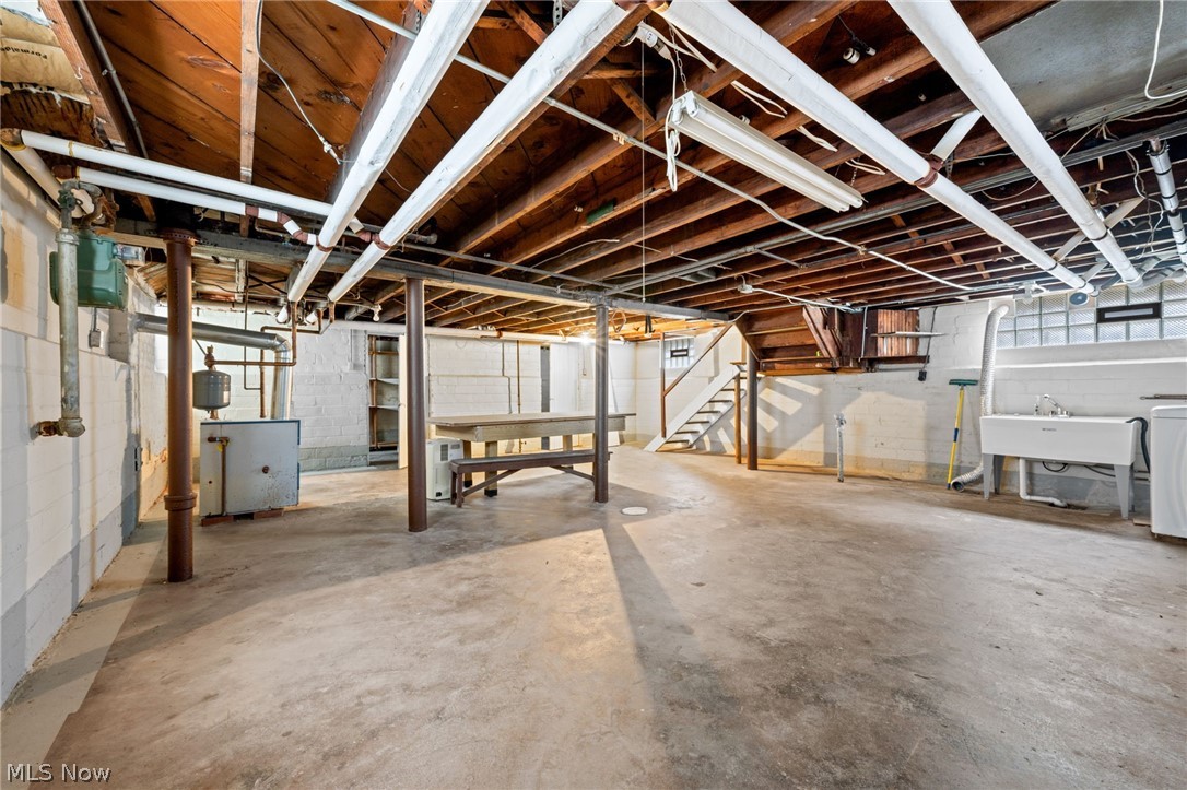 Shrest - Residential