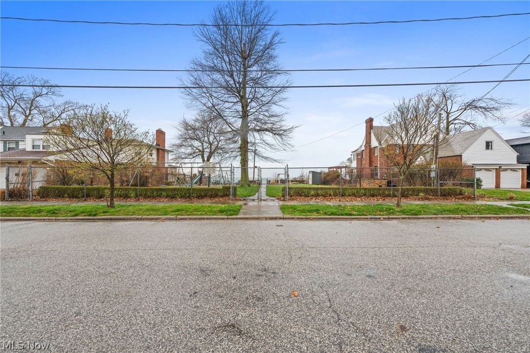 Shrest - Residential