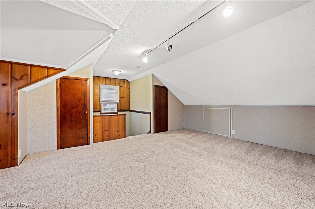 Shrest - Residential