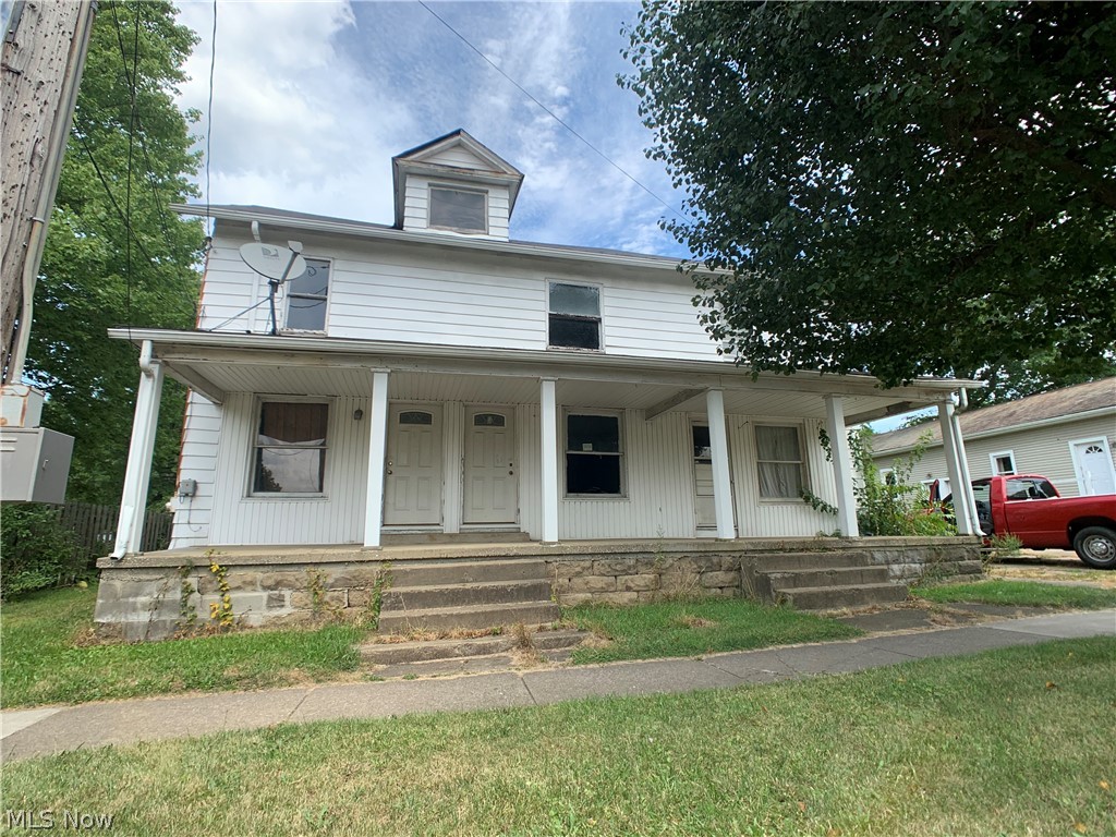 Great investment opportunity! This listing is for 2 properties. One property has 5 apartments and the other property has 2 apartments. Needs some work however the potential ROI is ideal for these properties located in a historic district and Springfield Local Schools.