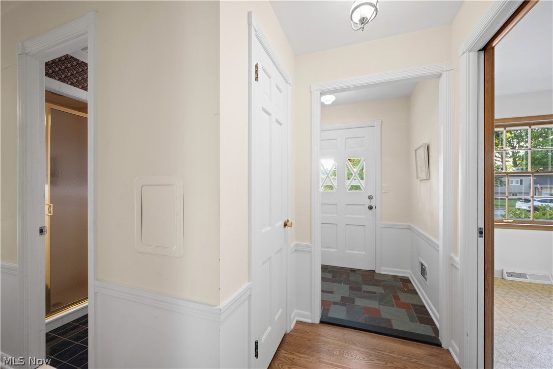 1822 Donna Drive