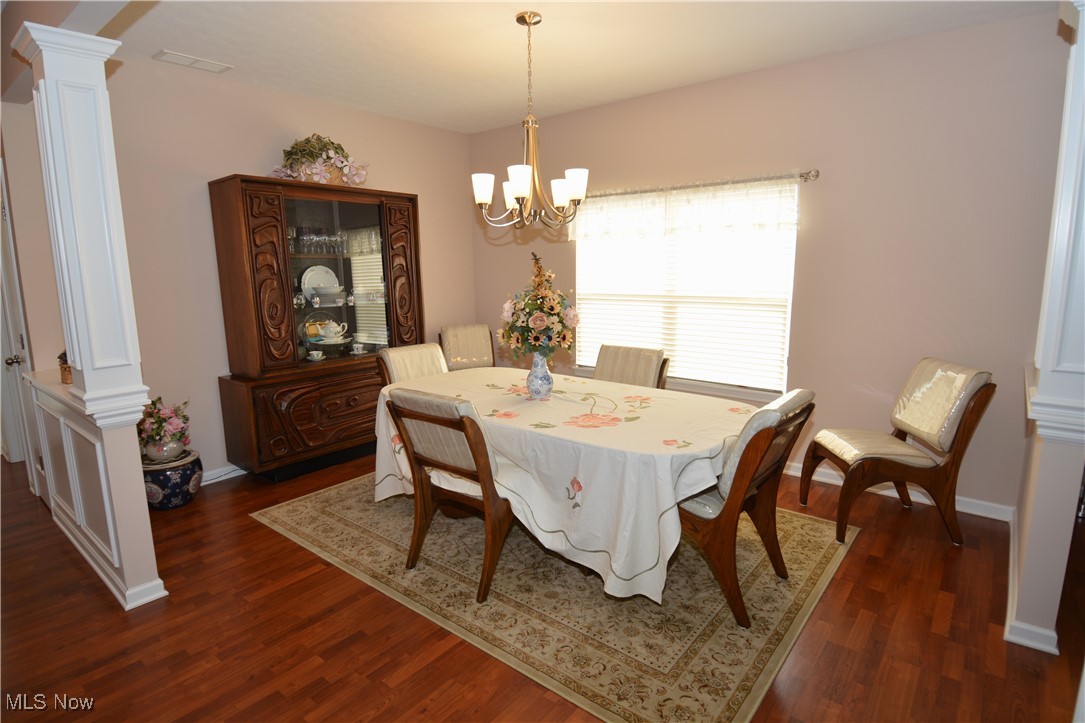 13740 Glenbrook Drive, Strongsville, Ohio image 4