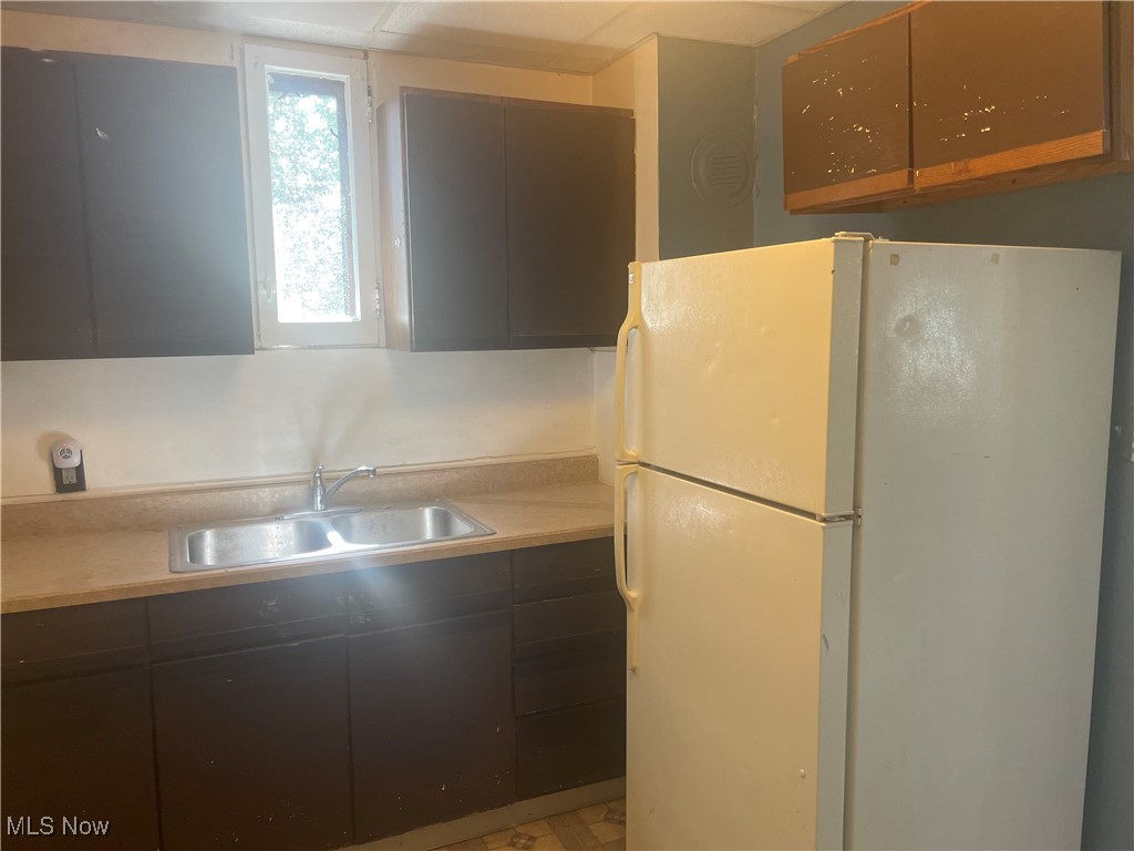 Akron, Ohio 44307, United States, 2 Bedrooms Bedrooms, ,2 BathroomsBathrooms,Residential,Active,198226