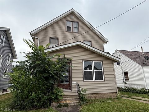 Homes For Sale - 1130 Greenfield Avenue<br/> Canton, OH 44706