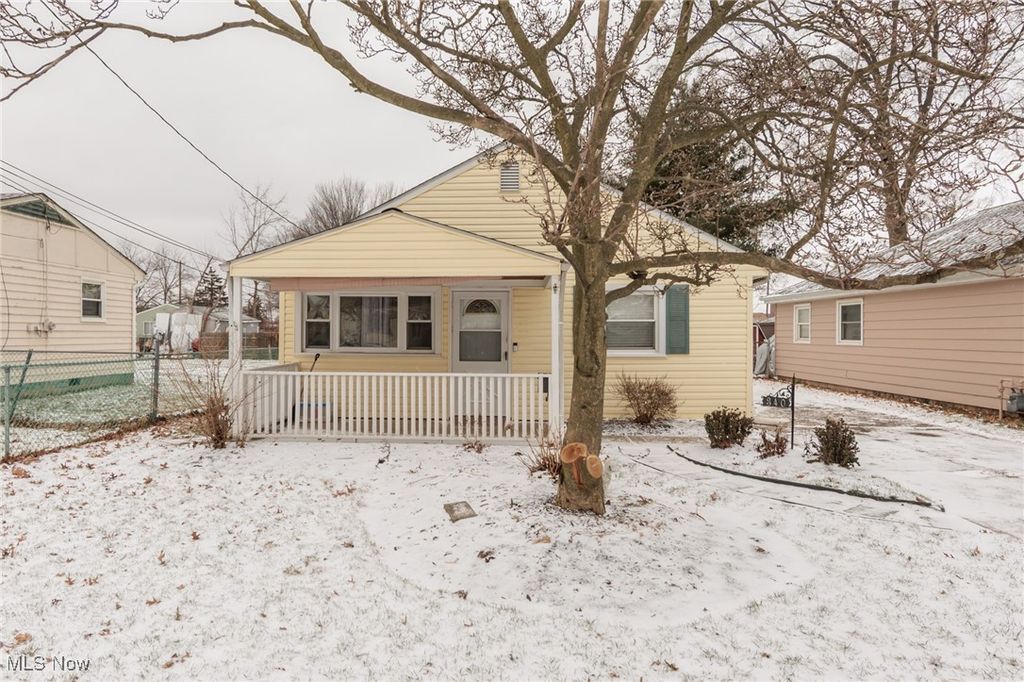 Photo of 340 Boston Avenue, Elyria, OH 44035 (MLS # 5179200)