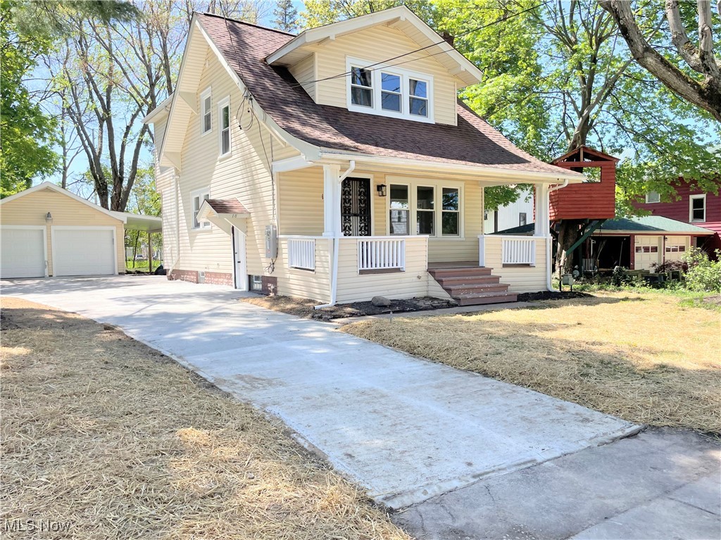 18 Outlook Drive, Tallmadge, Ohio image 1