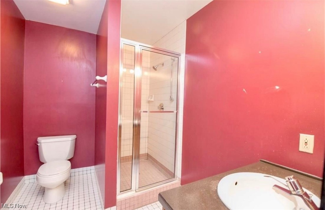 Fairmount Court Condo - Residential