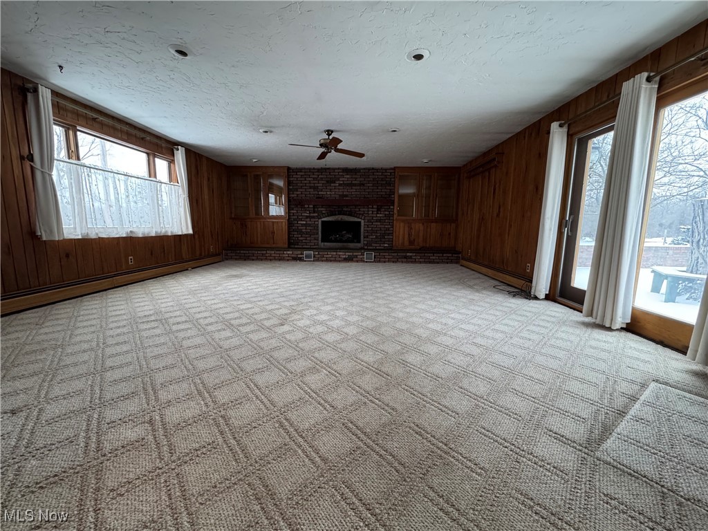 Russell 03 - Residential