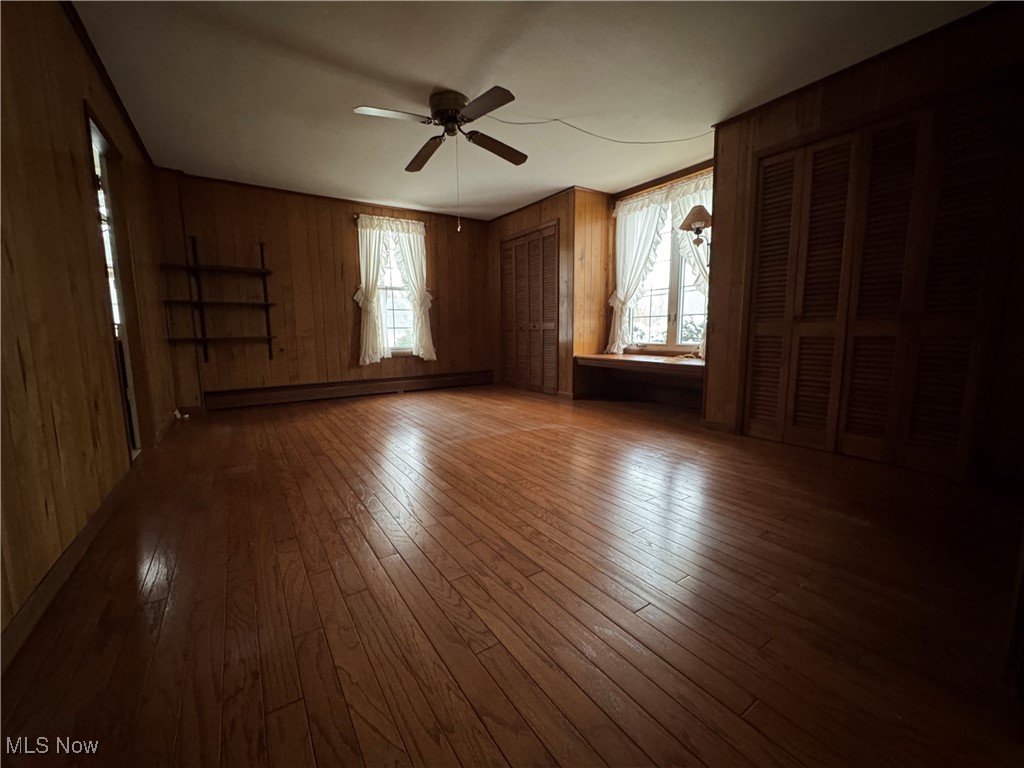 Russell 03 - Residential