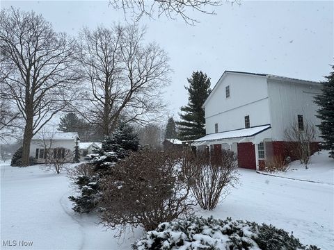 Tiny photo for 5084 Chillicothe Road, Chagrin Falls, OH 44022 (MLS # 5178819)