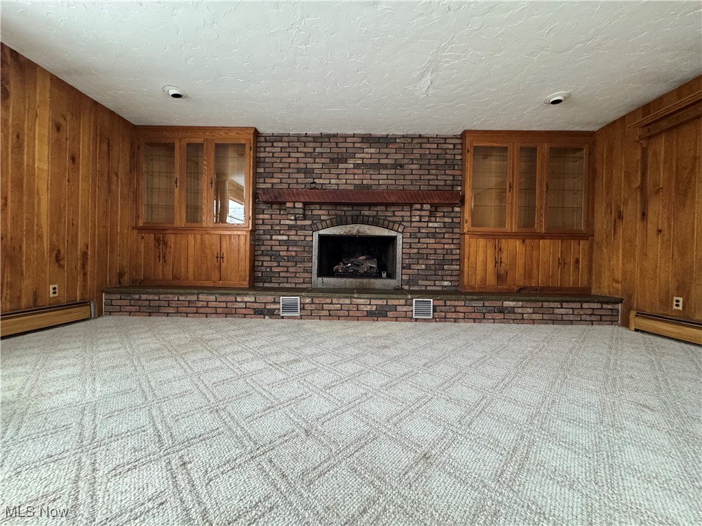 Russell 03 - Residential