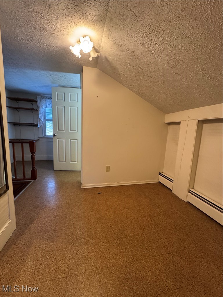 Russell 03 - Residential