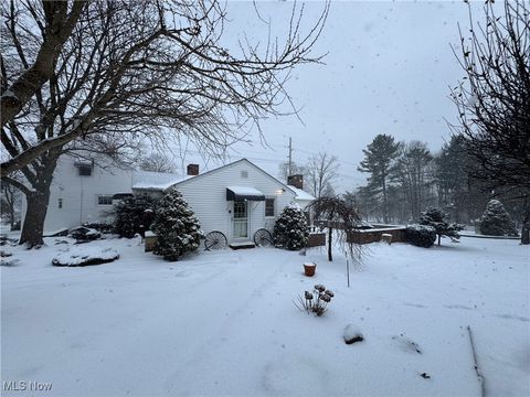 Tiny photo for 5084 Chillicothe Road, Chagrin Falls, OH 44022 (MLS # 5178819)