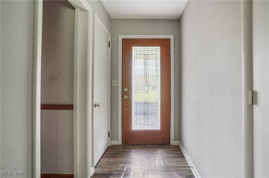 1021 Warner Road, Brookfield, Ohio image 14