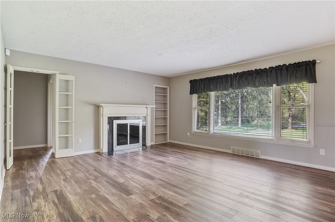1021 Warner Road, Brookfield, Ohio image 16