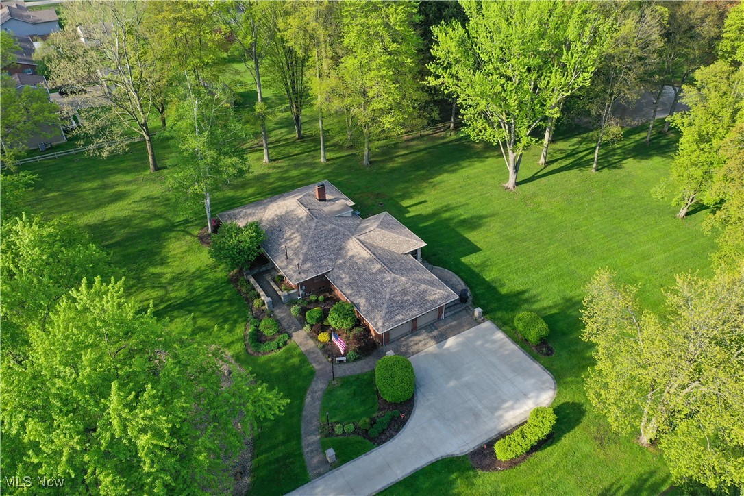 1021 Warner Road, Brookfield, Ohio image 45