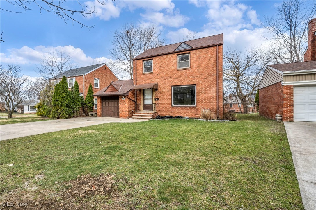 24571 Hawthorne Drive, Euclid, Ohio image 3