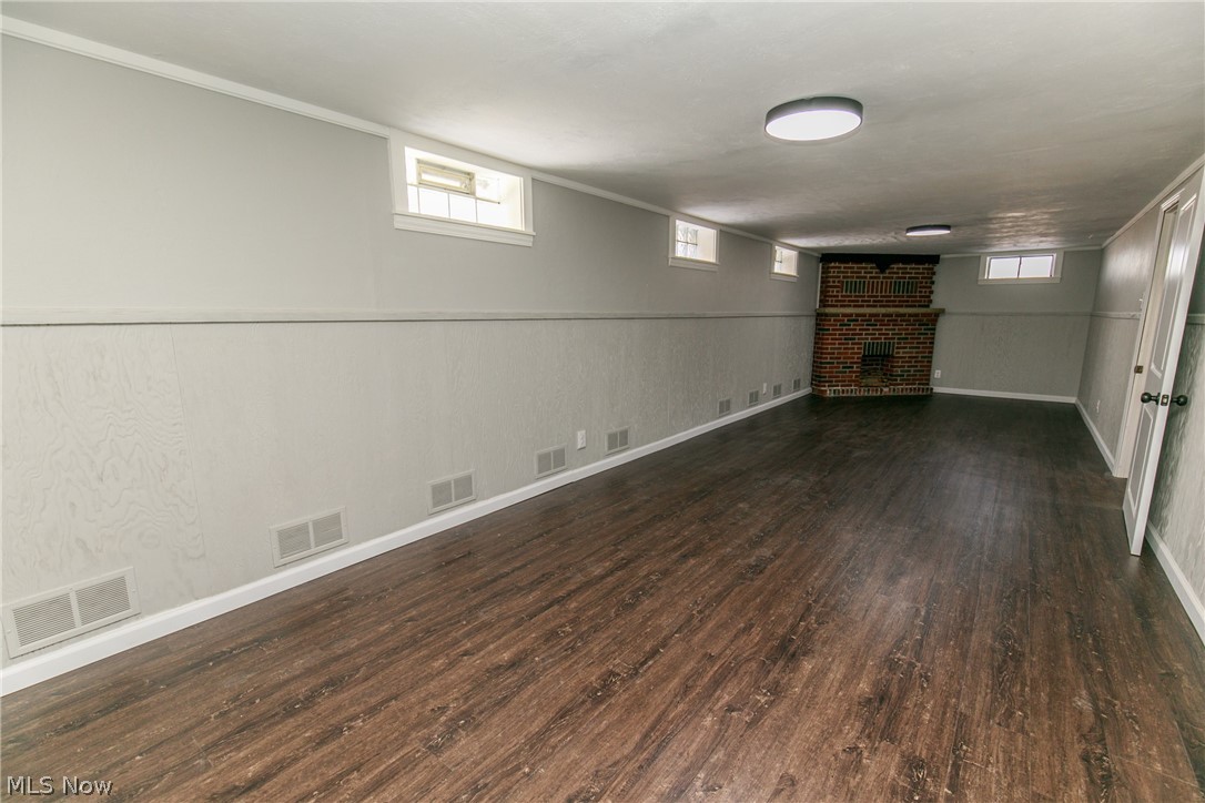 Forest Lawn - Residential