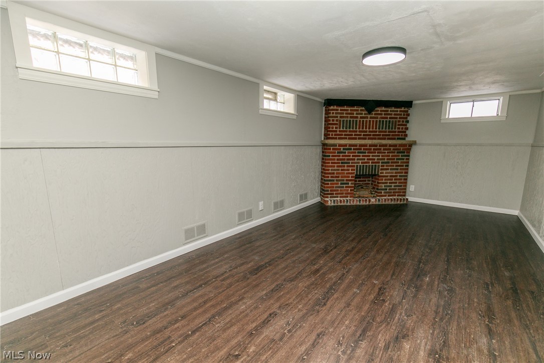 Forest Lawn - Residential