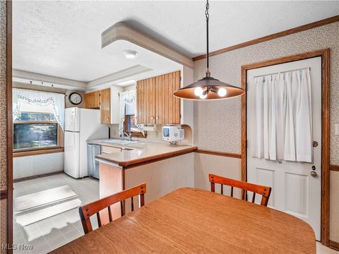 Tiny photo for 5211 W Ridgewood Drive, Parma, OH 44134 (MLS # 5178816)