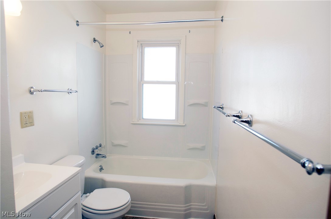 H A Stahl Props Cos Ridgewood - Residential