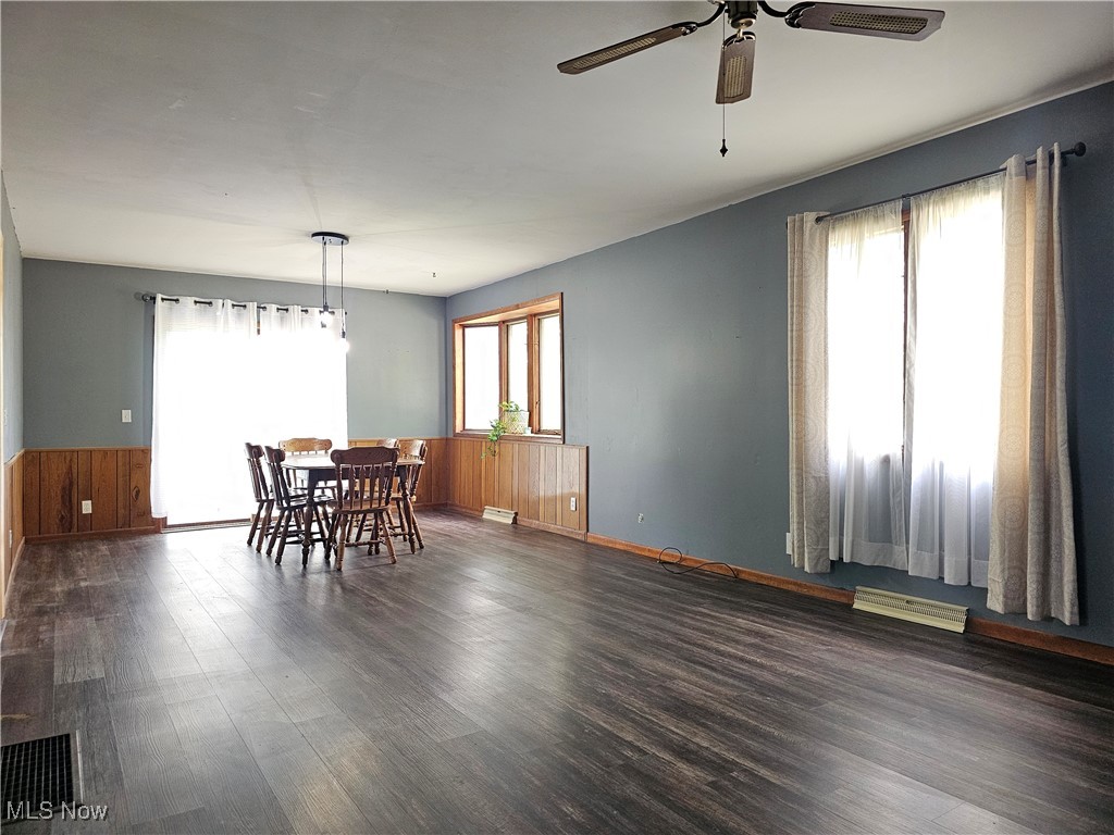 164 W High Street, New Concord, Ohio image 18