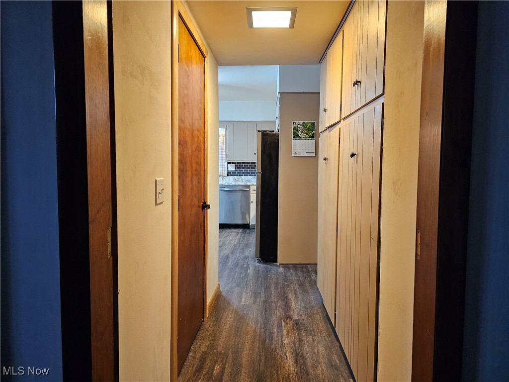 164 W High Street, New Concord, Ohio image 14