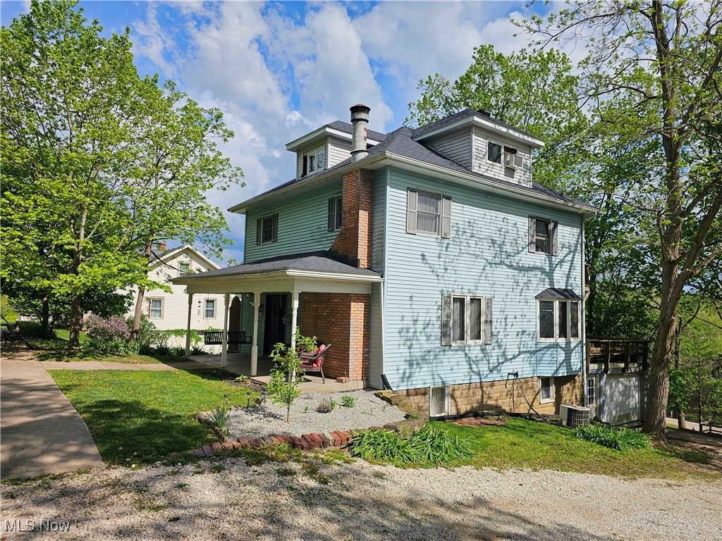 164 W High Street, New Concord, Ohio image 2