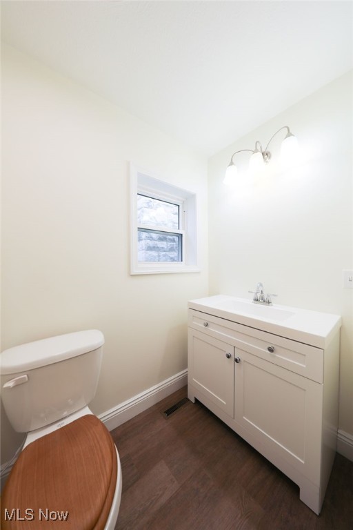 Wellsville, Ohio 43968, United States, 4 Bedrooms Bedrooms, ,1 BathroomBathrooms,Residential,Active,161803