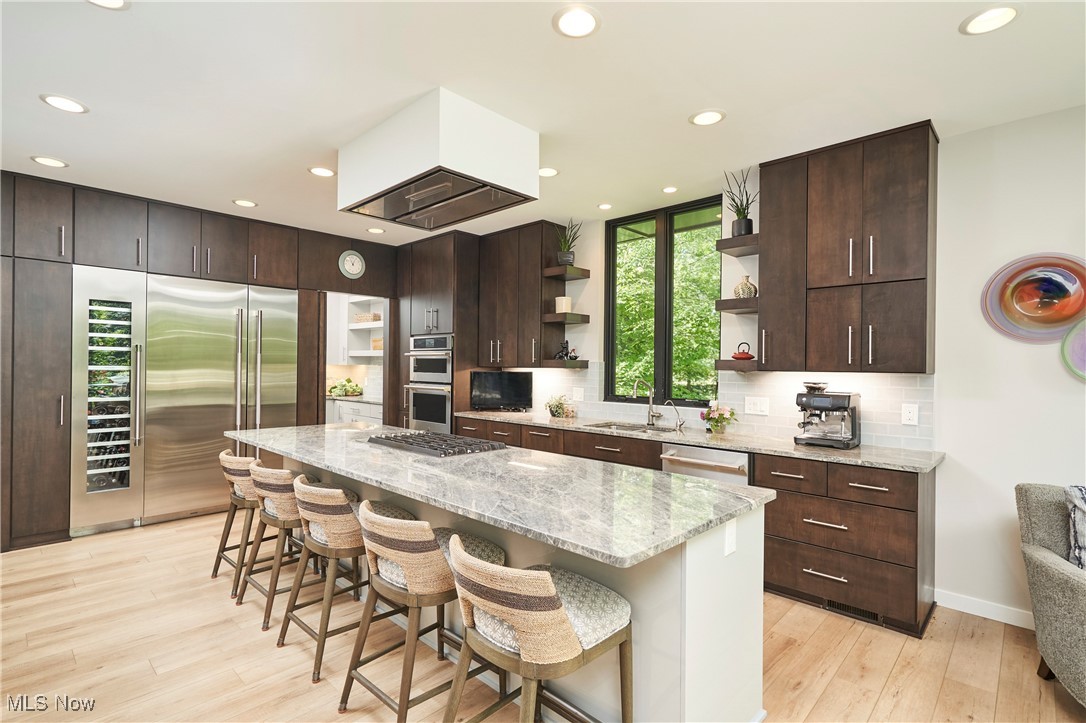 Akron, Ohio 44313, United States, 4 Bedrooms Bedrooms, ,5 BathroomsBathrooms,Residential,Active,164320