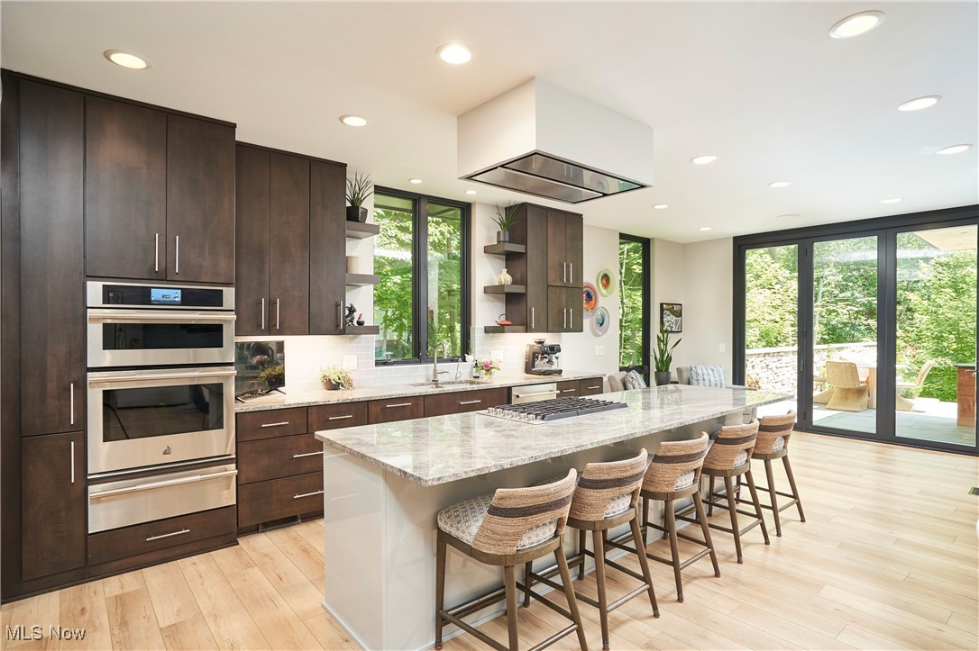 Akron, Ohio 44313, United States, 4 Bedrooms Bedrooms, ,5 BathroomsBathrooms,Residential,Active,164320