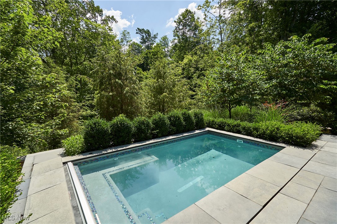 Akron, Ohio 44313, United States, 4 Bedrooms Bedrooms, ,5 BathroomsBathrooms,Residential,Active,164320