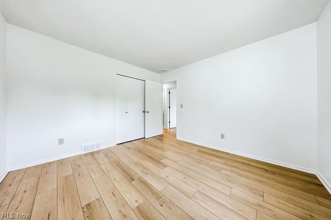 Tiny photo for 5770 Bradley Road, North Olmsted, OH 44070 (MLS # 5209793)
