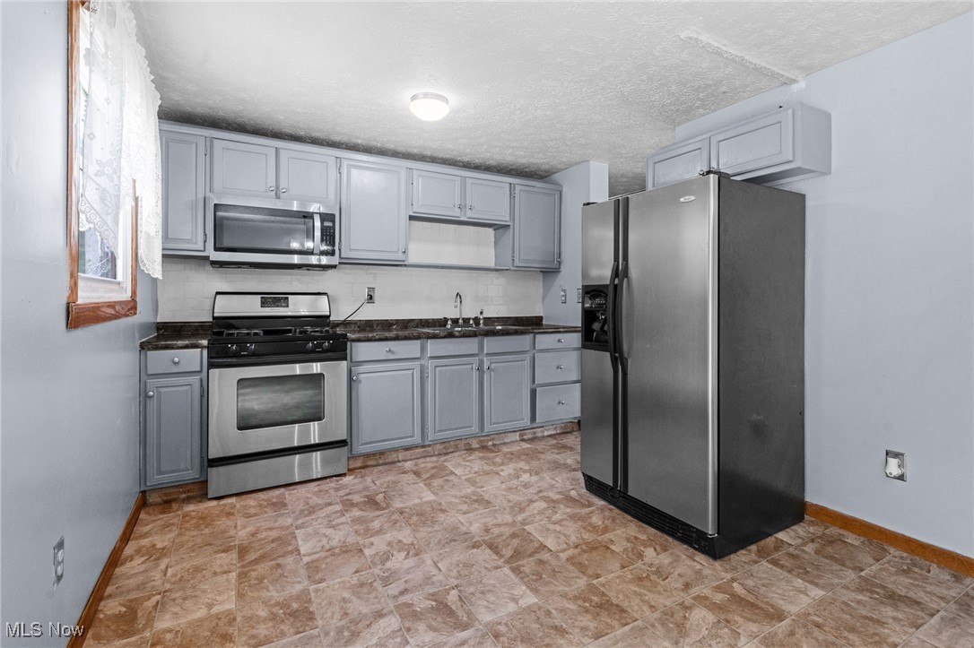 3067 Bronco Drive, Clinton, Ohio image 7