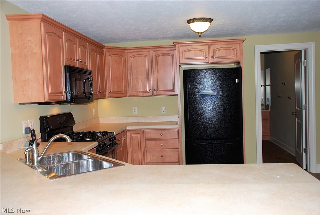 Sugar Maple Ph 1 - Residential Lease