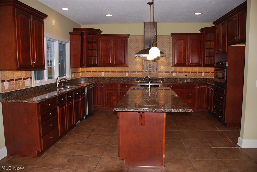 Sugar Maple Ph 1 - Residential Lease