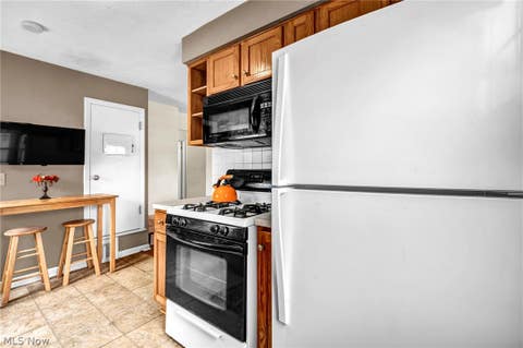 Tiny photo for 12624 Southern Avenue, Garfield Heights, OH 44125 (MLS # 5213807)