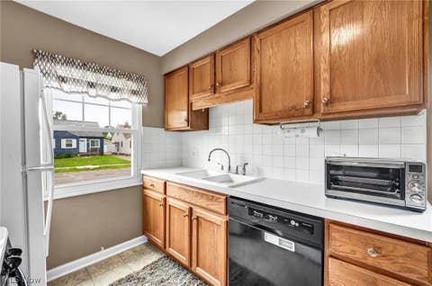 Tiny photo for 12624 Southern Avenue, Garfield Heights, OH 44125 (MLS # 5213807)