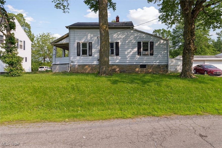 2 Family Investment Property on a Very Large Lot. Front Unit offers on the 1st floor, Large Kitchen and Dining area, Living Room, Bedroom and a Bathroom. Additional Large Bedroom on the 2nd floor. Back Unit offers Living room , Large Eat-in Kitchen, 2 Bedrooms, Bathroom and a bonus Room. The property is being sold AS-IS. Both Units are Vacant. 3 Car Garage + 2 Car Garage . Amazing Yard. Minutes from Bedford Reservation!