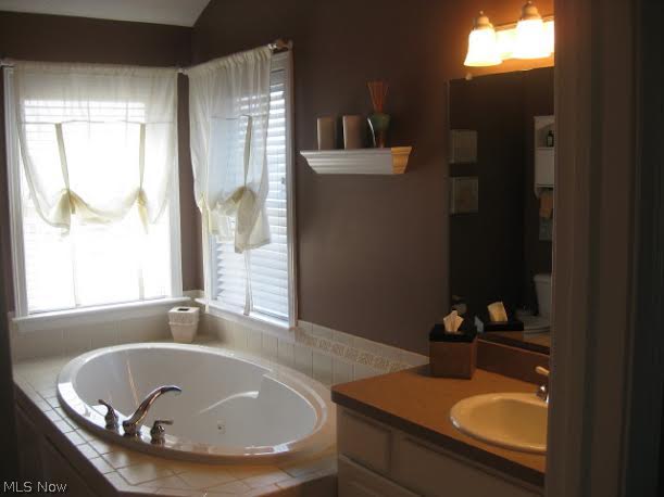 Overlook Knoll - Residential